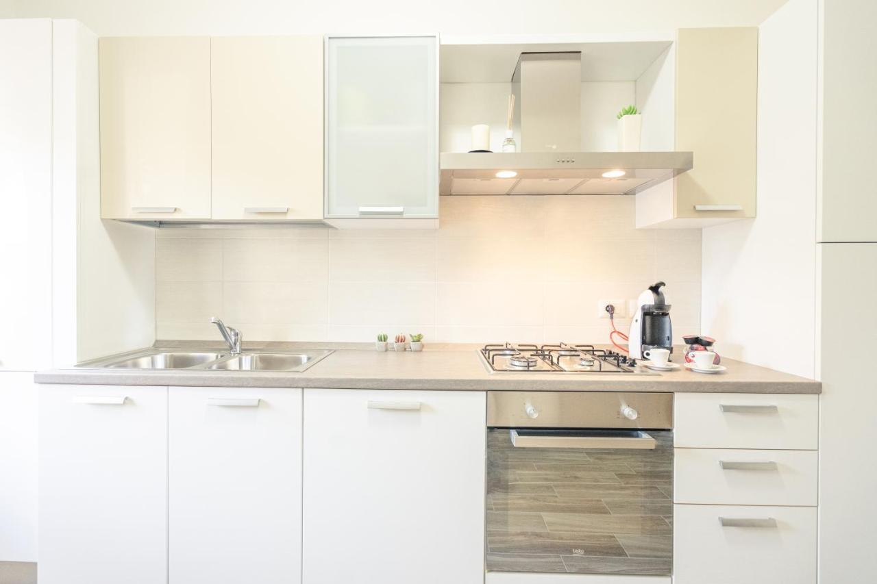 Lungomare 2 Minuti A Piedi Dalla Rosaria House Appartement